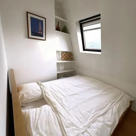 Beau Type Loft Tres Bien Situe