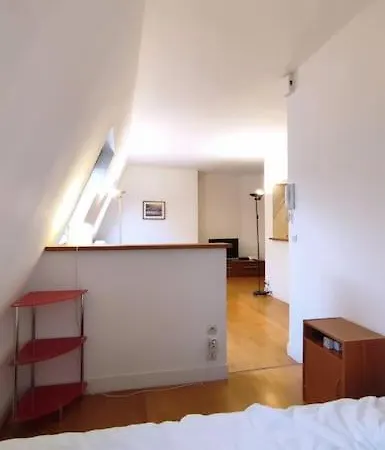 Beau Type Loft Tres Bien Situe * パリ
