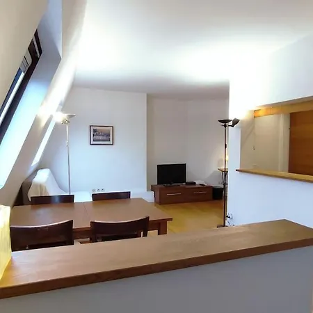アパート Beau Type Loft Tres Bien Situe